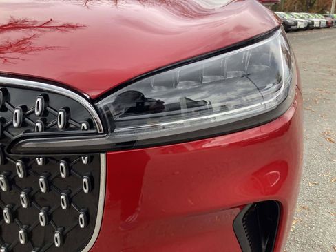 New 2025 Lincoln Aviator AWD w/ Equipment Group 101A image 11