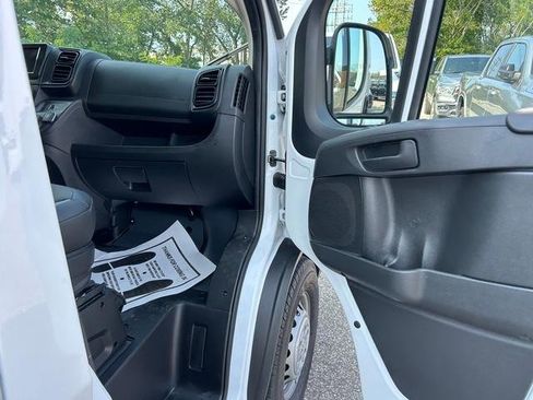Used 2025 RAM ProMaster 2500 w/ Power Group image 27