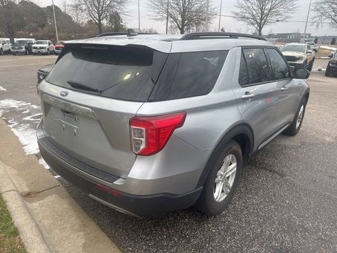 Used 2023 Ford Explorer XLT w/ Equipment Group 202A image 12
