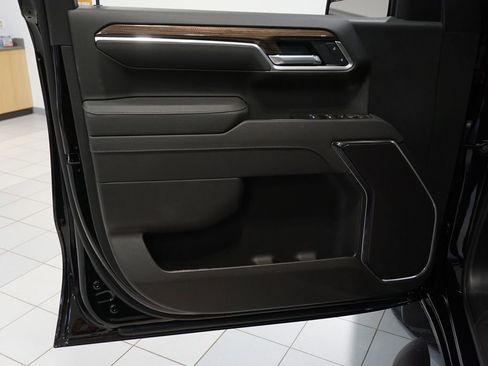 New 2026 Chevrolet Silverado 1500 Custom Trail Boss AWD/4WD image 21