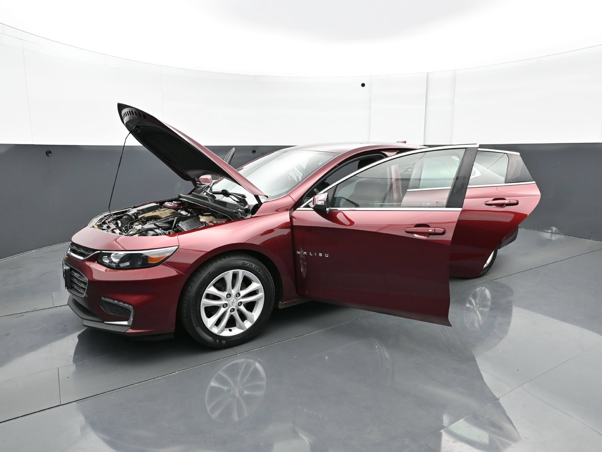 Used 2016 Chevrolet Malibu LT FWD image 31