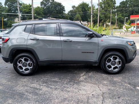Used 2022 Jeep Compass Trailhawk w/ Trailhawk Convenience Group image 12