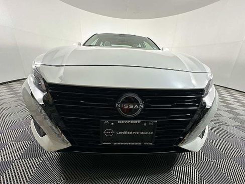 Certified 2025 Nissan Altima 2.5 SV w/ SV Premium Package image 2