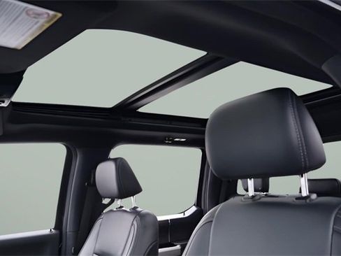 Used 2022 Ford F350 Lariat w/ Lariat Ultimate Package image 27