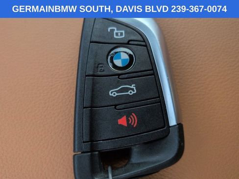 Used 2025 BMW 230i Coupe w/ Convenience Package RWD image 31