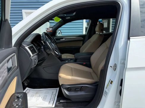 Used 2020 Volkswagen Atlas Cross Sport SE AWD/4WD image 10