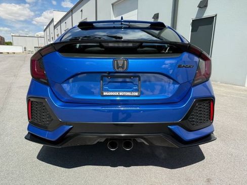 Used 2018 Honda Civic Sport image 5