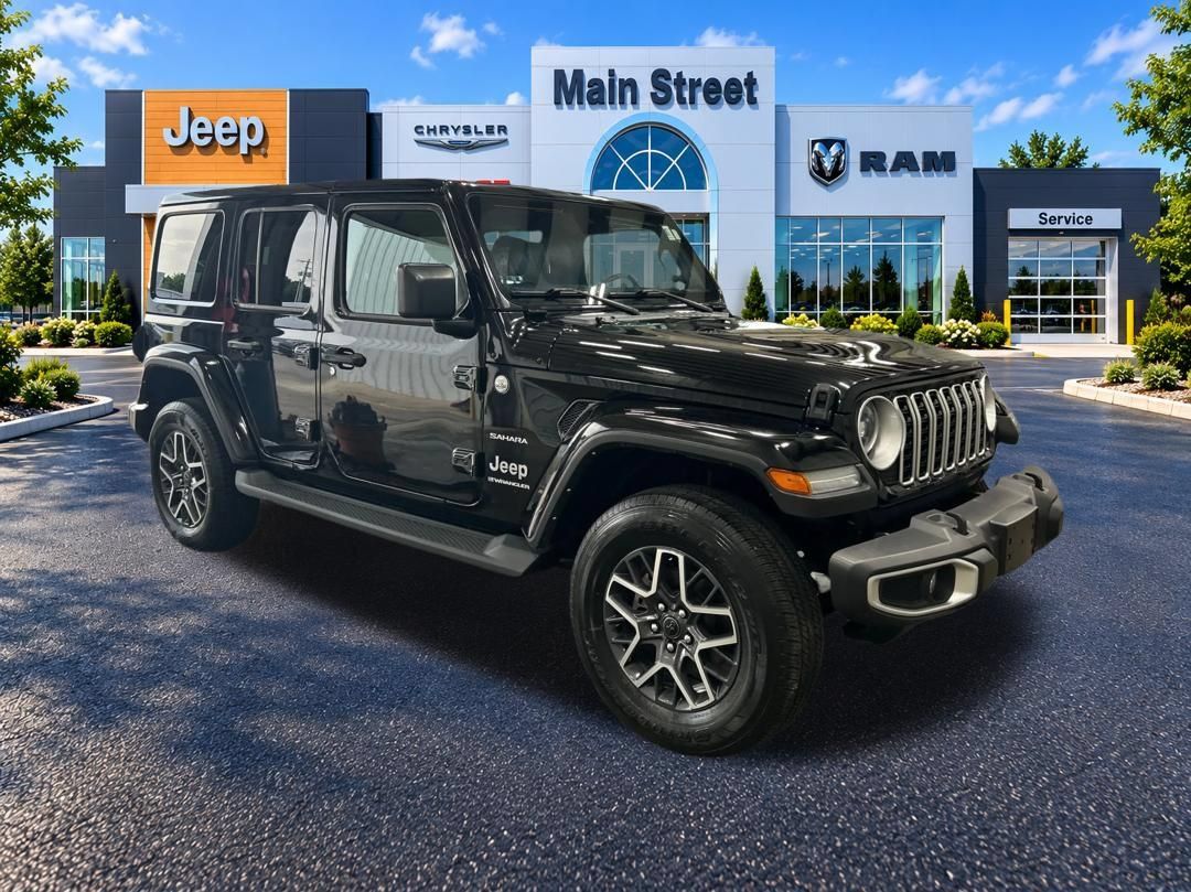 Used 2024 Jeep Wrangler Unlimited Sahara AWD/4WD image 7
