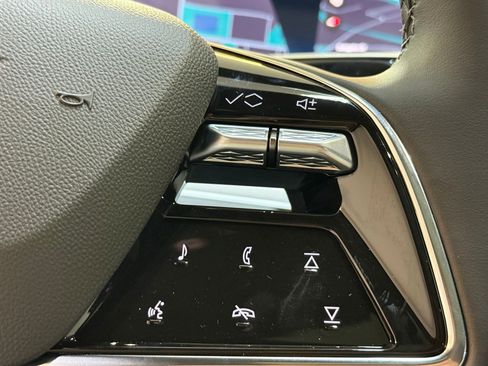 New 2026 Cadillac Lyriq Sport image 30