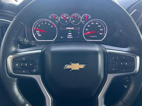 Used 2019 Chevrolet Silverado 1500 LT w/ Texas Edition image 19