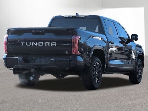 Used 2024 Toyota Tundra Platinum AWD/4WD image 6