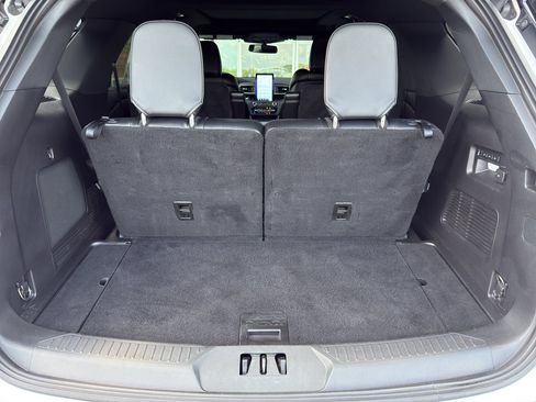 Used 2020 Ford Explorer ST w/ ST Street Pack image 18