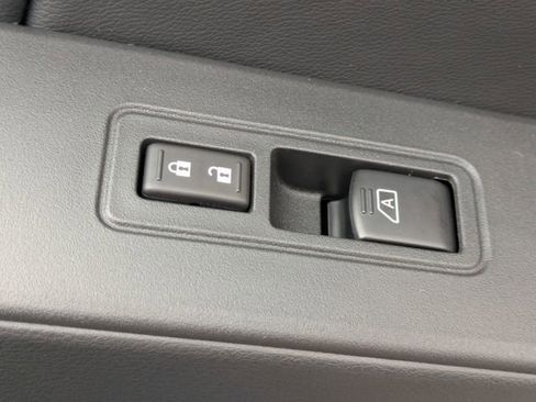 New 2026 Nissan Frontier SV w/ Tow Package RWD image 34