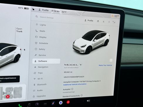 Used 2021 Tesla Model Y 2WD image 26