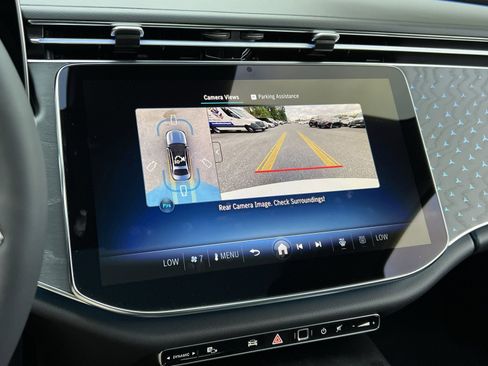 New 2026 Mercedes-Benz E 350 4MATIC Sedan image 17