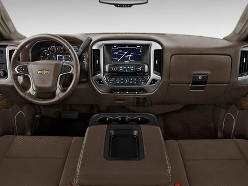 Used 2025 Chevrolet Silverado 3500 LTZ AWD/4WD image 3