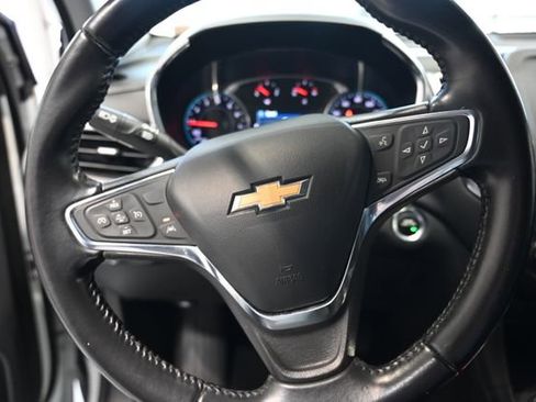 Used 2021 Chevrolet Equinox LT image 21