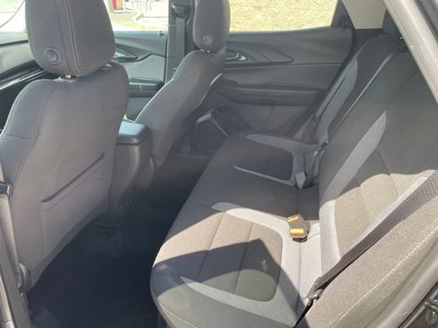 Used 2023 Chevrolet TrailBlazer LT w/ Convenience Package AWD/4WD image 10