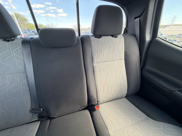 Used 2020 Toyota Tacoma TRD Off-Road w/ Technology Package AWD/4WD image 17