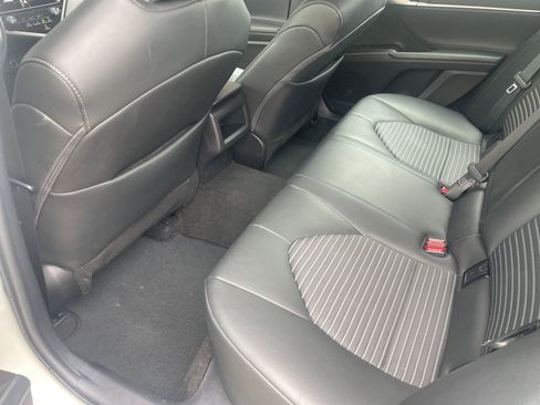 Used 2024 Toyota Camry SE w/ Cold Weather Package AWD/4WD image 14