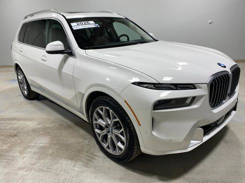 Certified 2026 BMW X7 xDrive40i image 4