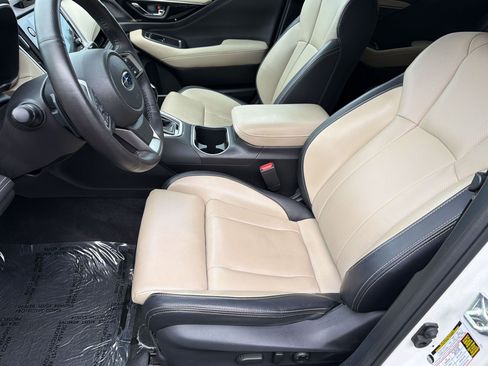 Used 2023 Subaru Outback Limited AWD/4WD image 5