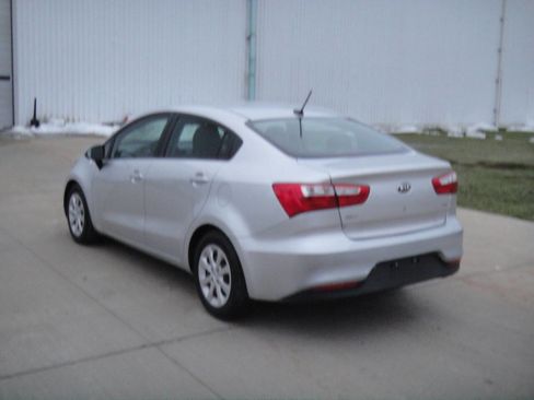 Used 2017 Kia Rio LX image 18