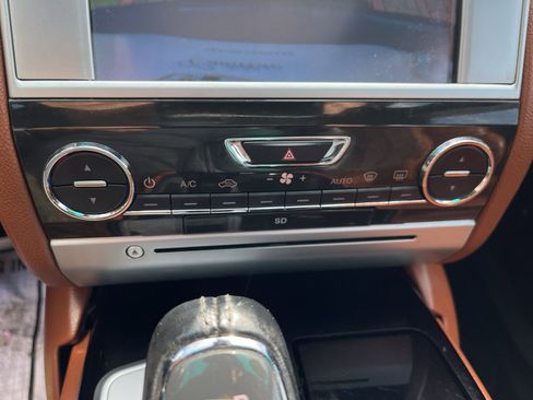 Used 2015 Maserati Quattroporte S Q4 AWD/4WD image 23