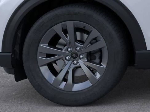 New 2026 Ford Explorer Active w/ Active Comfort Package image 19