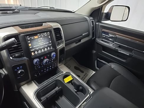 Used 2017 RAM 3500 Laramie w/ Sport Appearance Group AWD/4WD image 26