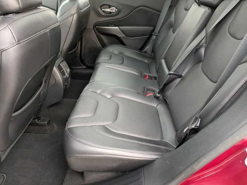 Certified 2021 Jeep Cherokee Limited AWD/4WD image 19