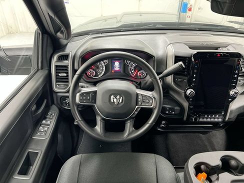 Used 2026 RAM 2500 Tradesman AWD/4WD image 11