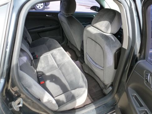 Used 2014 Chevrolet Impala Limited LS FWD image 12