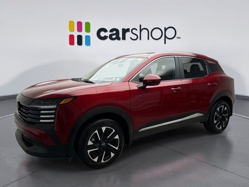 Used 2025 Nissan Kicks SV w/ SV Premium Package AWD/4WD image 1
