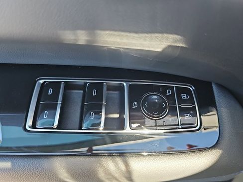 New 2026 Cadillac Escalade IQL Sport 1 w/ LPO, ONYX Package image 28