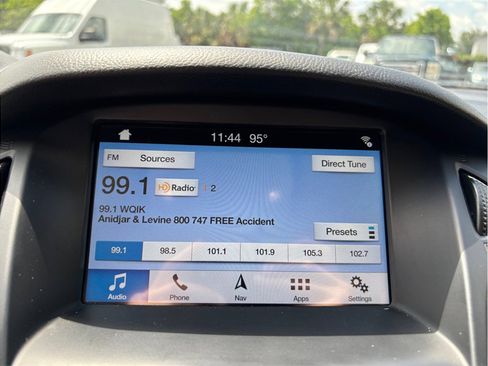 Used 2018 Ford Focus Titanium FWD image 23