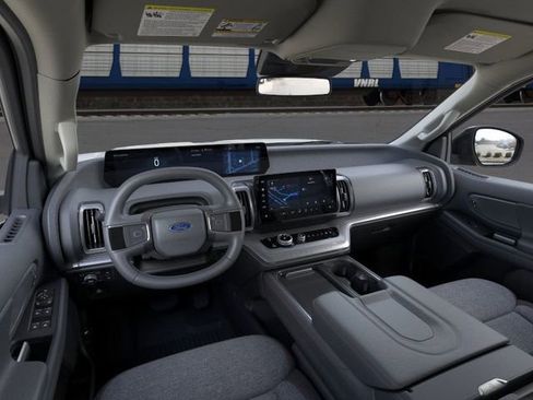New 2026 Ford Expedition Max Active image 9