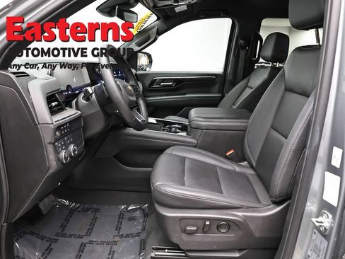 Used 2025 Chevrolet Tahoe LT AWD/4WD image 14