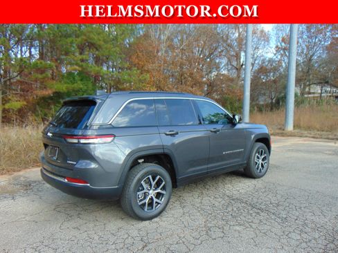 New 2025 Jeep Grand Cherokee Limited image 16