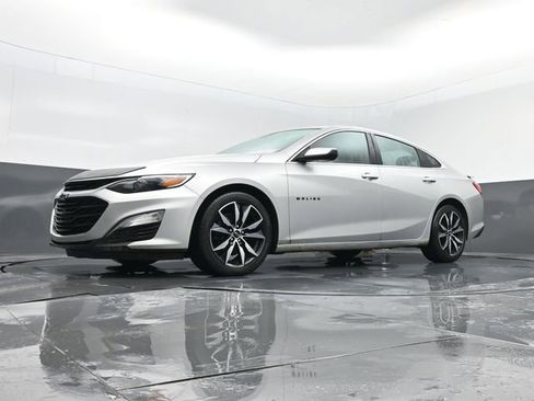Used 2020 Chevrolet Malibu RS w/ LPO, Convenience Package 2 FWD image 30