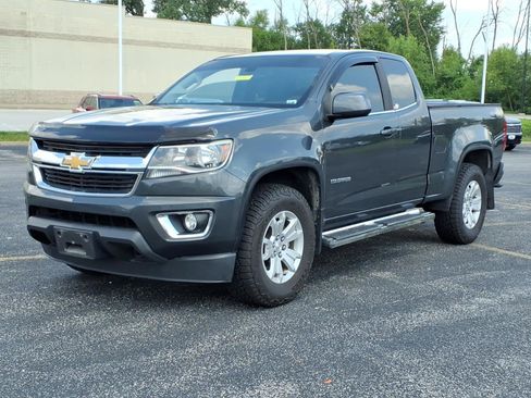 Used 2017 Chevrolet Colorado LT w/ LT Convenience Package AWD/4WD image 2