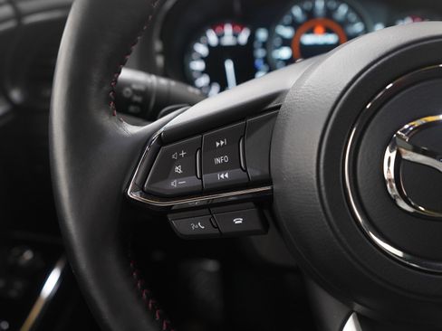 Used 2023 MAZDA CX-9 Carbon Edition image 26