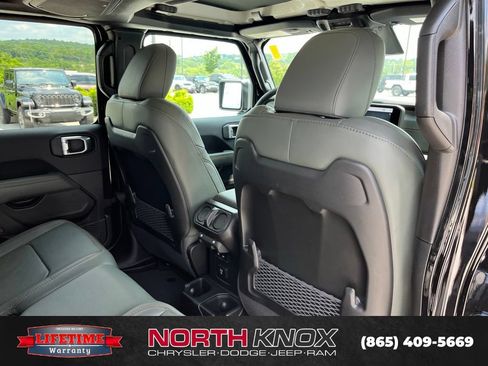 New 2026 Jeep Gladiator Mojave AWD/4WD image 23