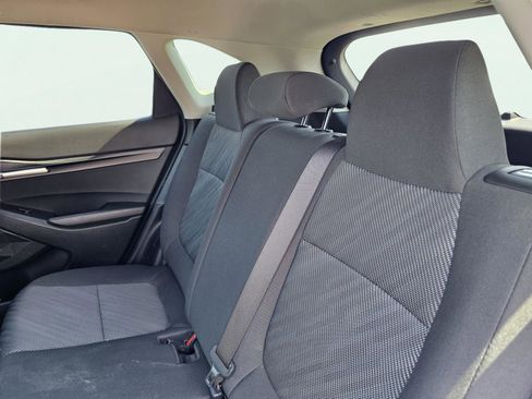 Used 2023 Kia Seltos LX AWD/4WD image 31