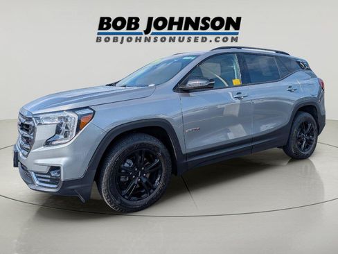 Used 2024 GMC Terrain AT4 w/ LPO, Floor Liner Package AWD/4WD image 5