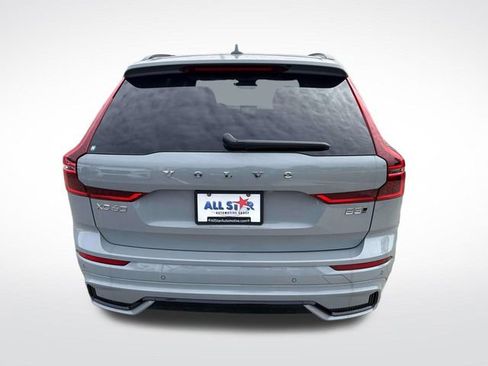 New 2026 Volvo XC60 B5 Plus w/ Climate Package image 7
