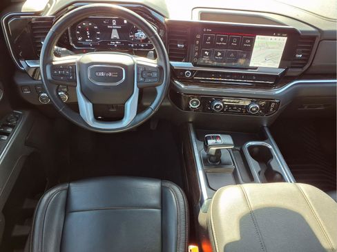 Used 2023 GMC Sierra 1500 Elevation w/ X31 Off-Road Package AWD/4WD image 7