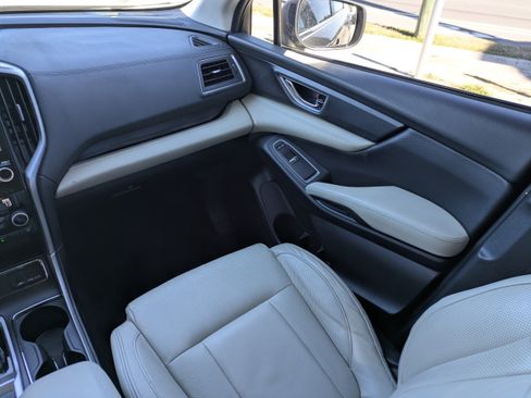 Used 2022 Subaru Ascent Limited AWD/4WD image 21