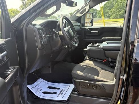 Used 2024 Chevrolet Silverado 2500 Custom w/ Custom Value Package AWD/4WD image 11