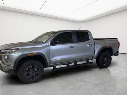 Used 2025 GMC Canyon Elevation w/ Convenience Package AWD/4WD image 39
